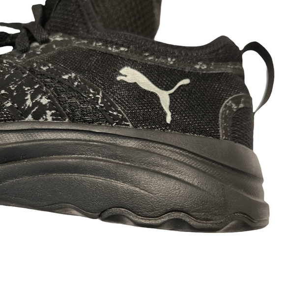 Puma Men's Black Athletic Shoes - Picture 11 of 12